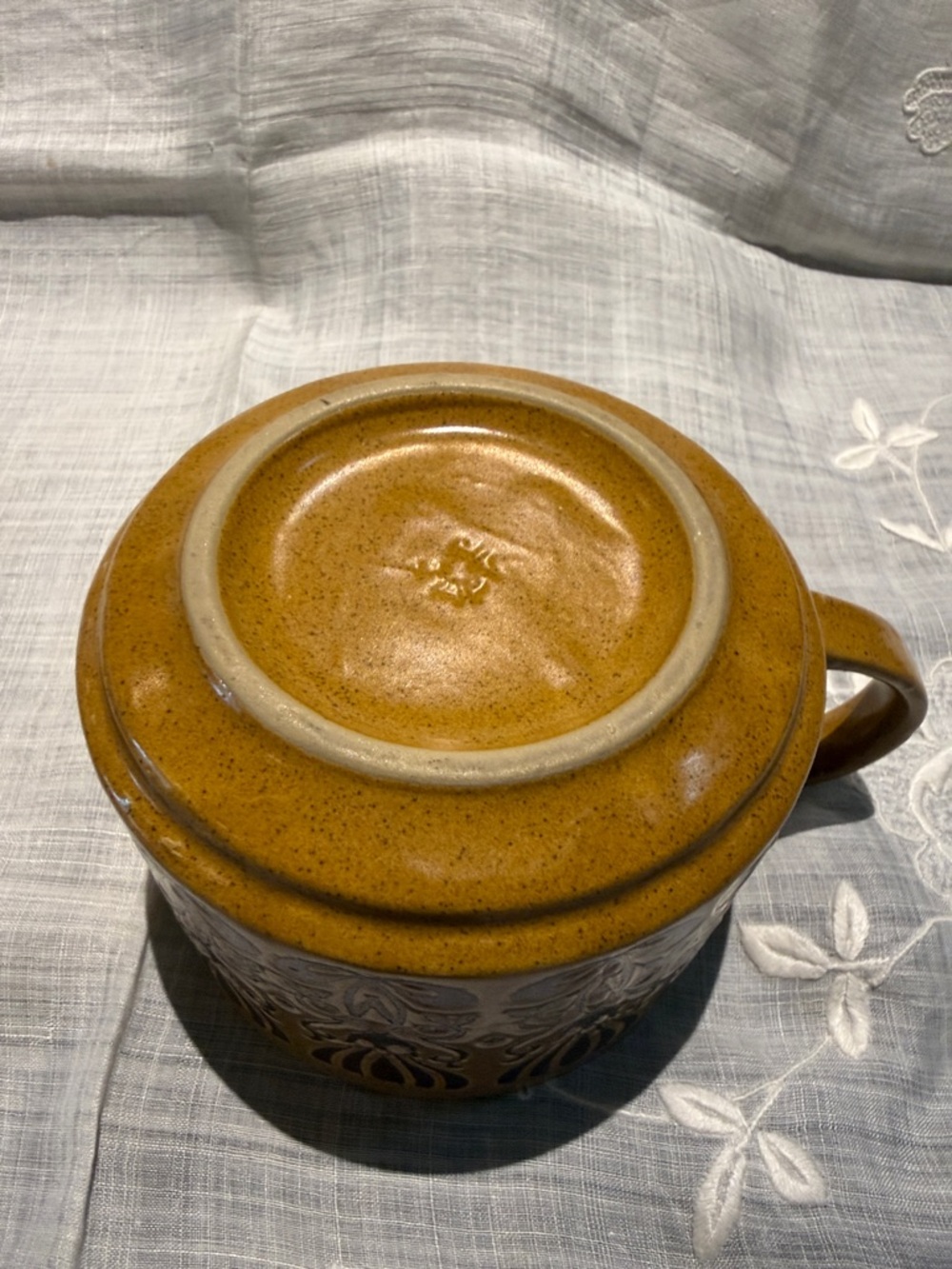 Vintage 1970s Stoneware Soup Mugs Set of 2 Brown Floral Speckled Pottery - Picture 7 of 10